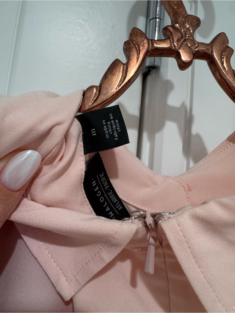 Halogen Atlantic Pacific Pink Bow-Front Pleated Blouse with pearl detail. Size M - Picture 2 of 9